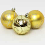 gold-baubles-christmas-tree-luxury-hanging-decorations-pack-of-9-product-image.png